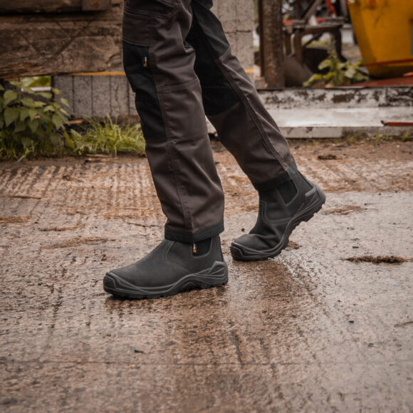 Xpert Defiant S3 Safety Dealer Boots Black 6-13
